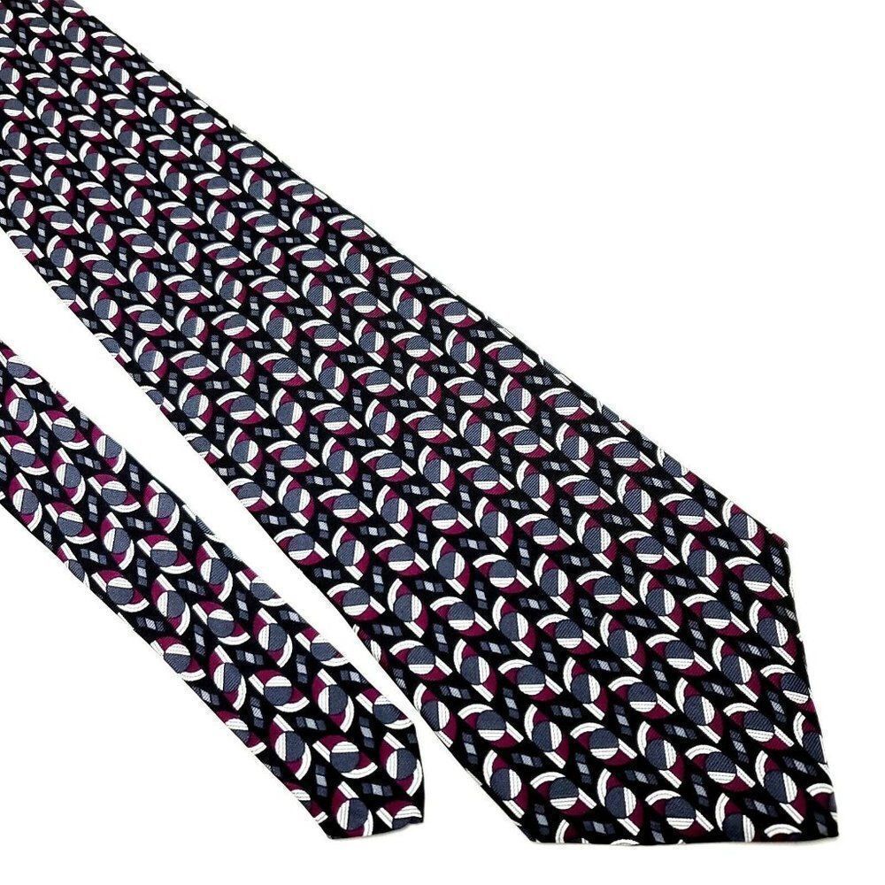 Arrow Silk Tie Print Black Short Wide Geometric